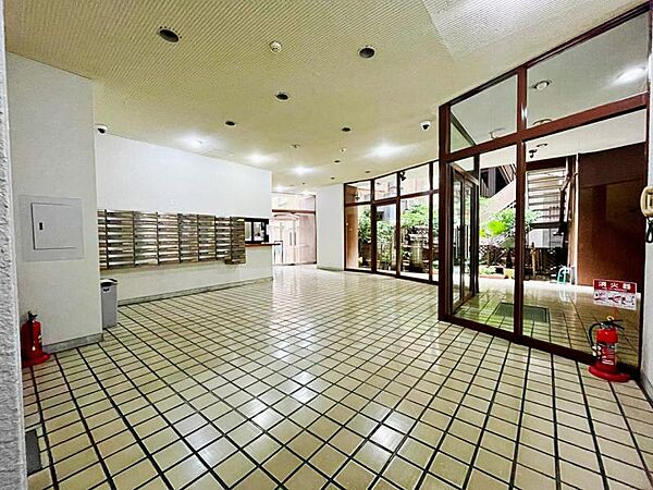 エントランス
