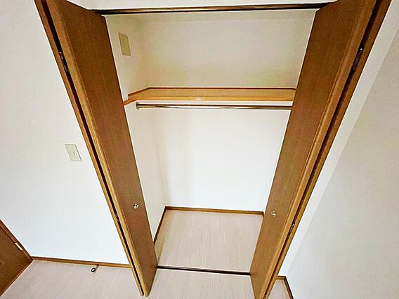 寝室収納