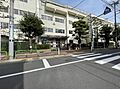 徒歩6分