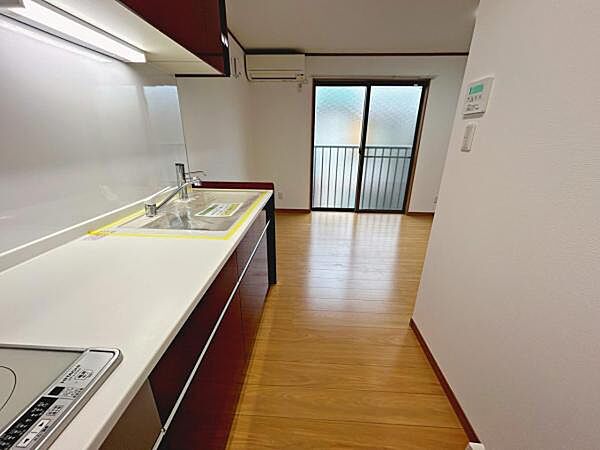 キッチンを拡大表示