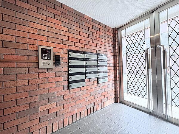 エントランスを拡大表示