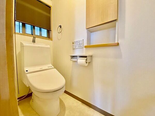 トイレを拡大表示