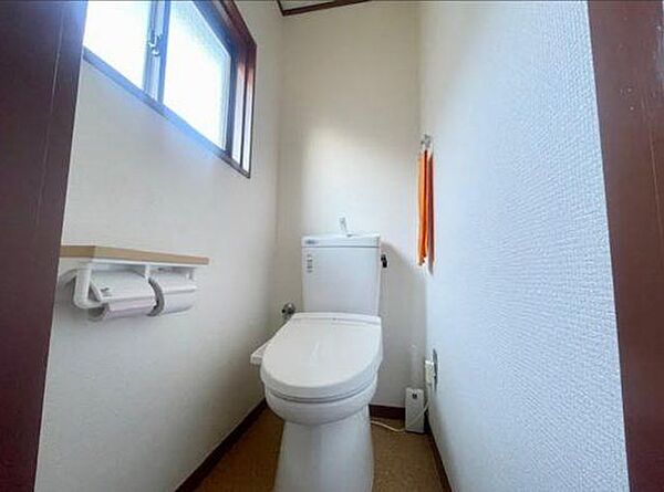 トイレを拡大表示