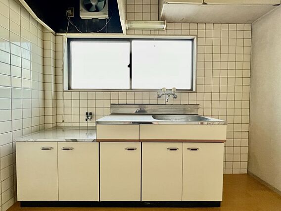 収納豊富な使用...