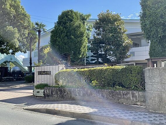 帯山中学校まで...