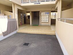 5 / 11