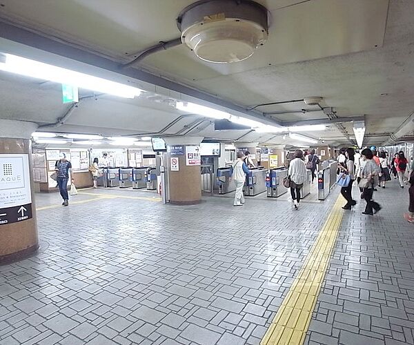 画像28:烏丸駅まで1124m