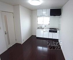 京阪本線 龍谷大前深草駅 徒歩4分の賃貸アパート 2階2DKのリビング/ダイニング