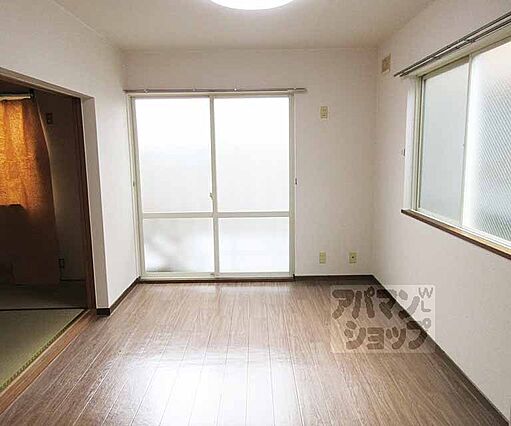 ジョリー三井寺_内装_0