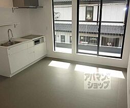 JR東海道・山陽本線 京都駅 徒歩13分の賃貸アパート 2階ワンルームのリビング/ダイニング