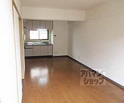 京阪石山坂本線 唐橋前駅 徒歩5分の賃貸マンション 2階2LDKのリビング/ダイニング