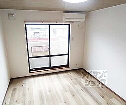 パルデンス洛東 202 2階1Kのリビング/ダイニング