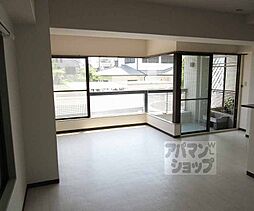 リュミエ山科 105 1階2LDKのリビング/ダイニング