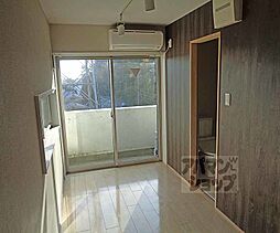 京都地下鉄東西線 醍醐駅 徒歩8分の賃貸マンション 4階1DKのリビング/ダイニング