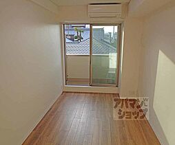 京阪本線 伏見桃山駅 徒歩5分の賃貸マンション 4階1Kのリビング/ダイニング