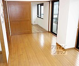 京阪本線 東福寺駅 徒歩5分の賃貸マンション 5階2DKのリビング/ダイニング