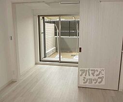 JR東海道・山陽本線 西大路駅 徒歩5分の賃貸マンション 1階1DKのリビング/ダイニング