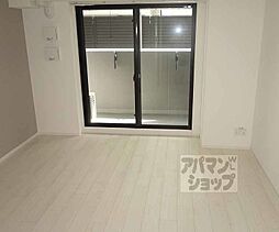 JR東海道・山陽本線 西大路駅 徒歩15分の賃貸マンション 1階1Kのリビング/ダイニング