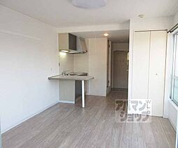 メゾン・マロニエ 402 4階ワンルームのリビング/ダイニング