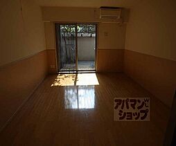 パインフィールド洛東 316 3階1Kのリビング/ダイニング