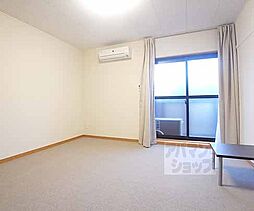 レオパレス山科椥辻 206 2階1Kのリビング/ダイニング