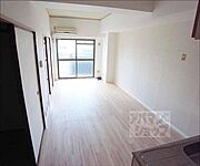 ＬＤＫ10帖の広々空間です・
