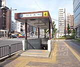 五条駅まで1050m