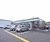 ファミリーマート伏見舞台町店まで376m