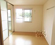 明るいお部屋です
