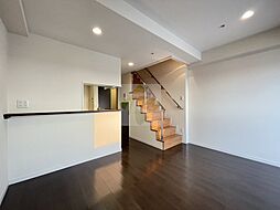 東京メトロ南北線 王子駅 徒歩8分の賃貸マンション 15階1LDKのリビング/ダイニング