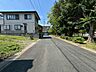 外観：前面道路含む現地写真