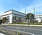 周辺：本郷中学校本郷中学校 990m