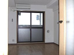 グランジュールＭＫ 102 1階1Kのリビング/ダイニング