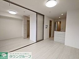 JR中央線 立川駅 バス30分 富士塚（JR中央本線立川駅発）バス停下車 徒歩5分の賃貸アパート 2階2LDKのリビング/ダイニング