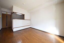 シャトルコート 303 3階2LDKのリビング/ダイニング