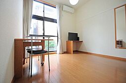 レオパレスルースト 213 2階1Kのリビング/ダイニング