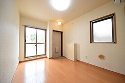 JR中央線 立川駅 徒歩8分の賃貸マンション 1階ワンルームのリビング/ダイニング