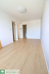 グランディール羽村 203 2階1LDKのリビング/ダイニング