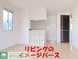 トリア　テュラー 105 1階1LDKのリビング/ダイニング