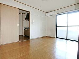 ラ・カンパーニュ 0102 1階2DKのリビング/ダイニング