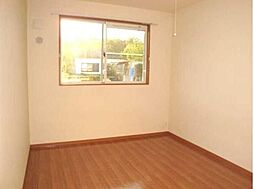 アミューズ 205 2階1LDKのリビング/ダイニング