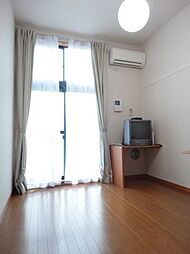 レオパレスカルム石川 2階1Kのリビング/ダイニング