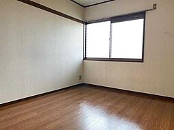 グランデュール310 2階3DKのリビング/ダイニング