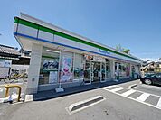 ファミリーマート東狭山ヶ丘一丁目店 512m