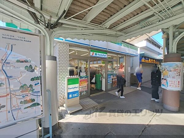 画像23:ファミリーマート　近鉄橿原神宮前駅店まで140メートル
