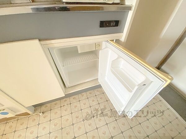 画像30:小型冷蔵庫