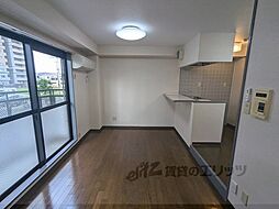 近鉄大阪線 五位堂駅 徒歩3分の賃貸マンション 2階ワンルームのリビング/ダイニング