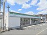 周辺：ファミリーマート　生駒辻町店まで950メートル