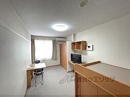 レオパレスＡＱＵＡ　ＢＬＵＥ 205 2階1Kのリビング/ダイニング