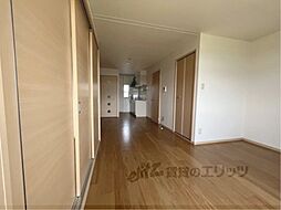 グリーンシャルマン 2階2LDKのリビング/ダイニング